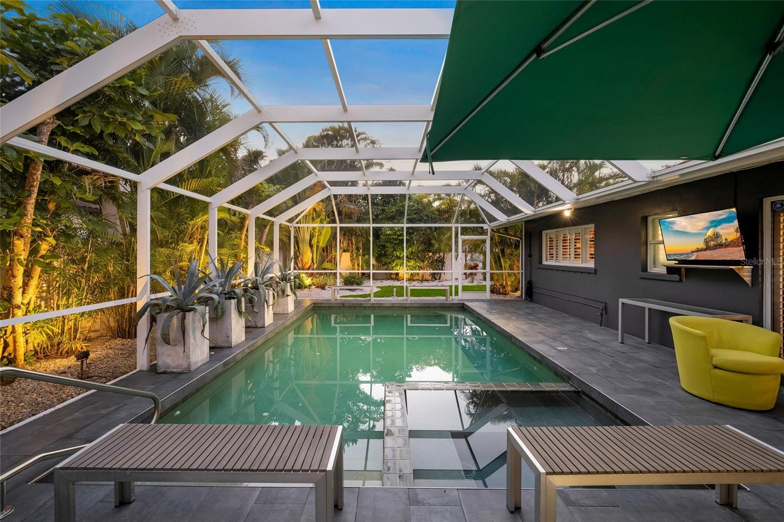 1780 SPRING CREEK DR