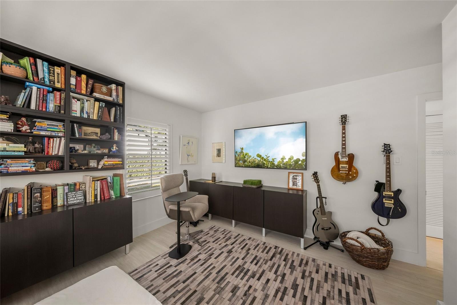 1780 SPRING CREEK DR