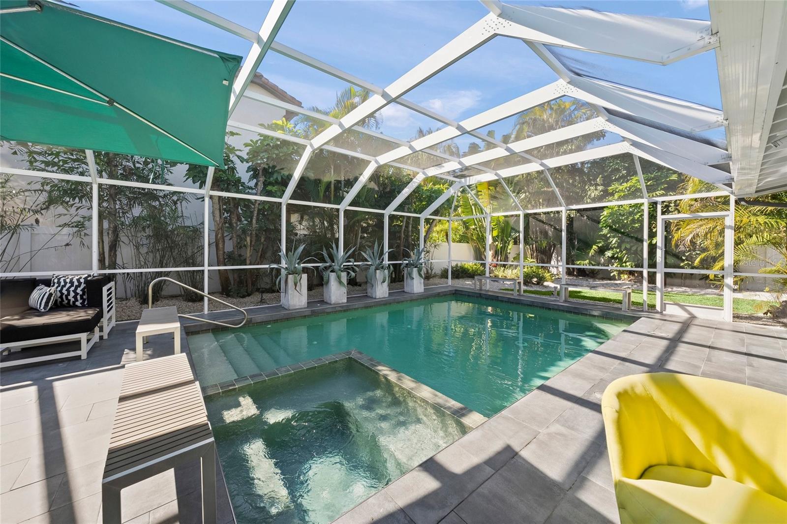 1780 SPRING CREEK DR