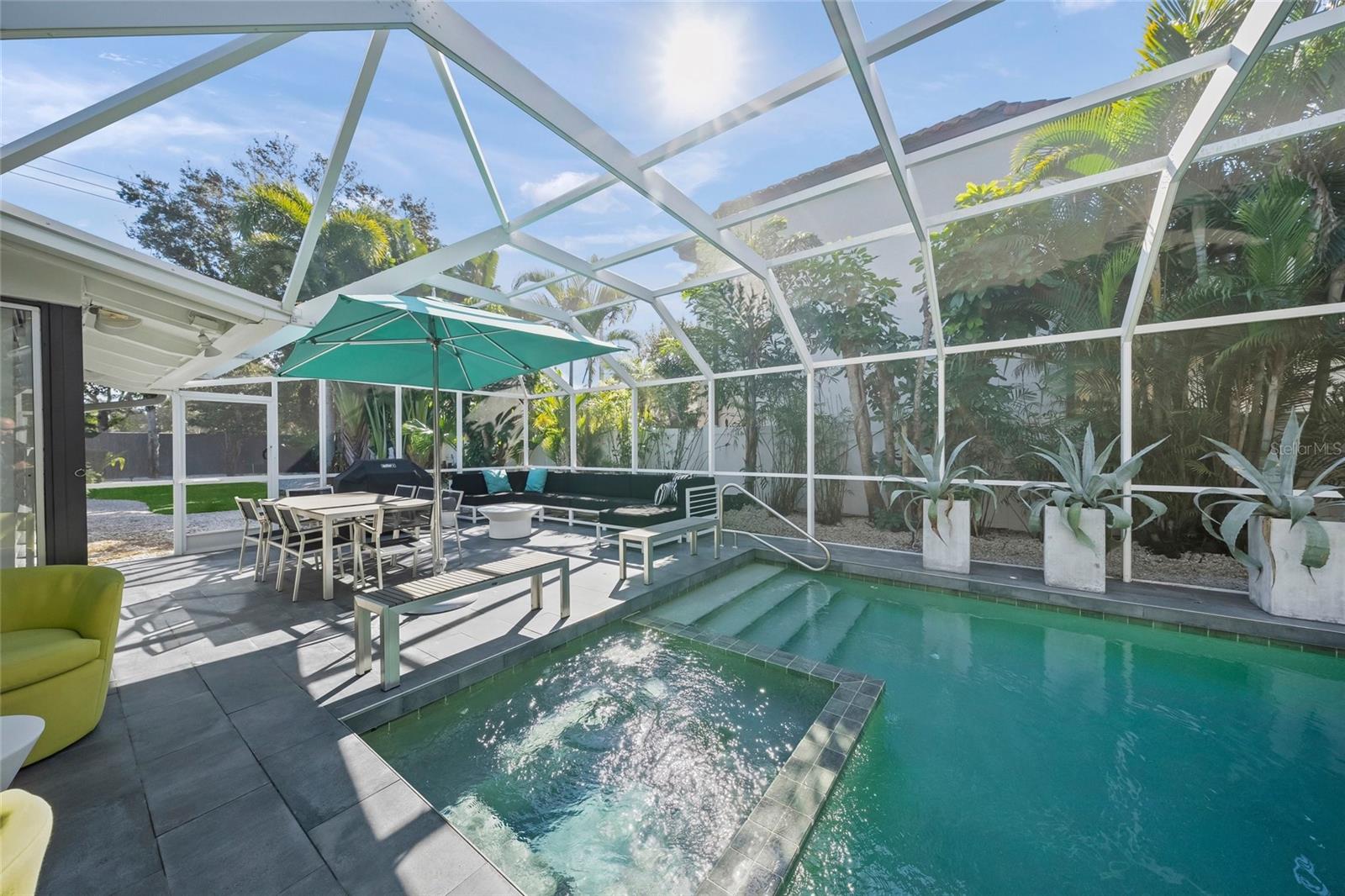 1780 SPRING CREEK DR