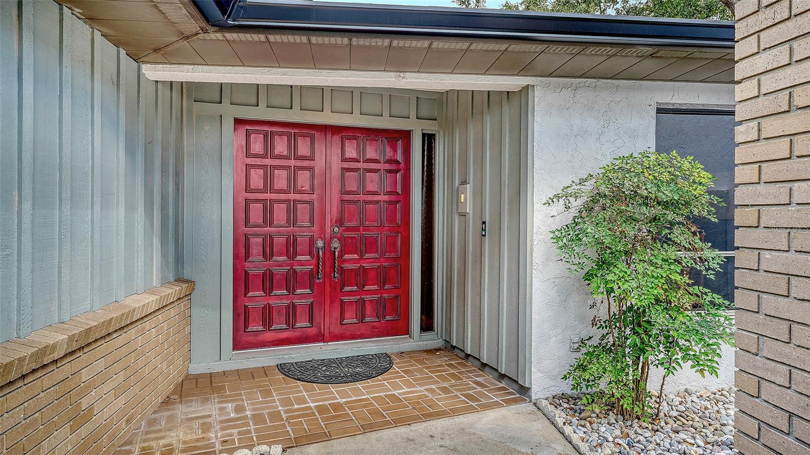 5331 DOMINICA CIR