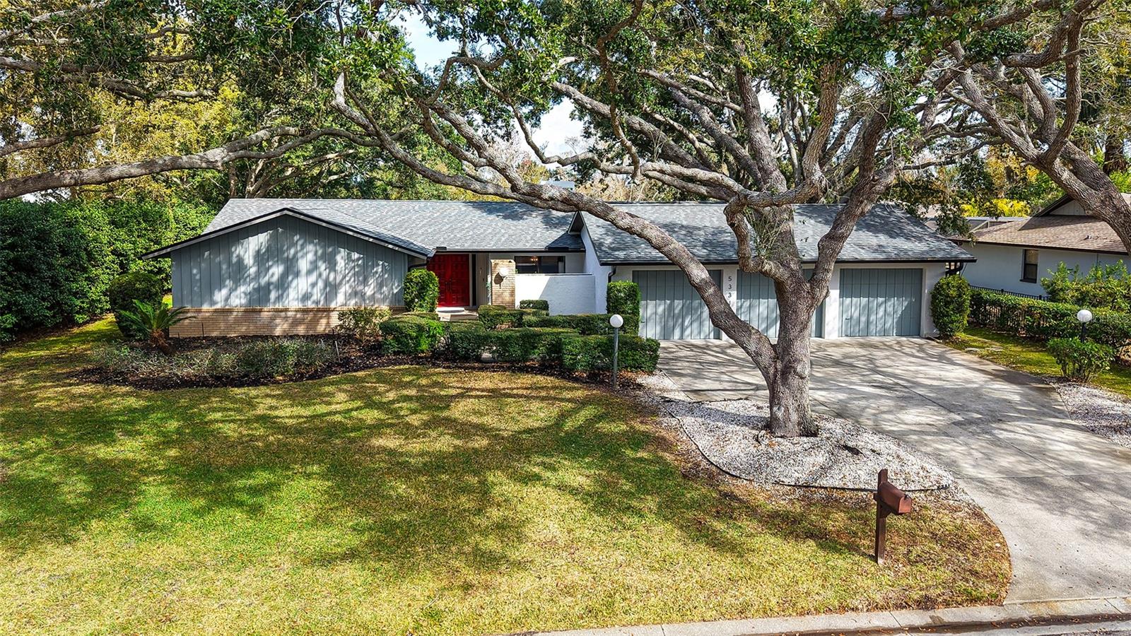 5331 DOMINICA CIR