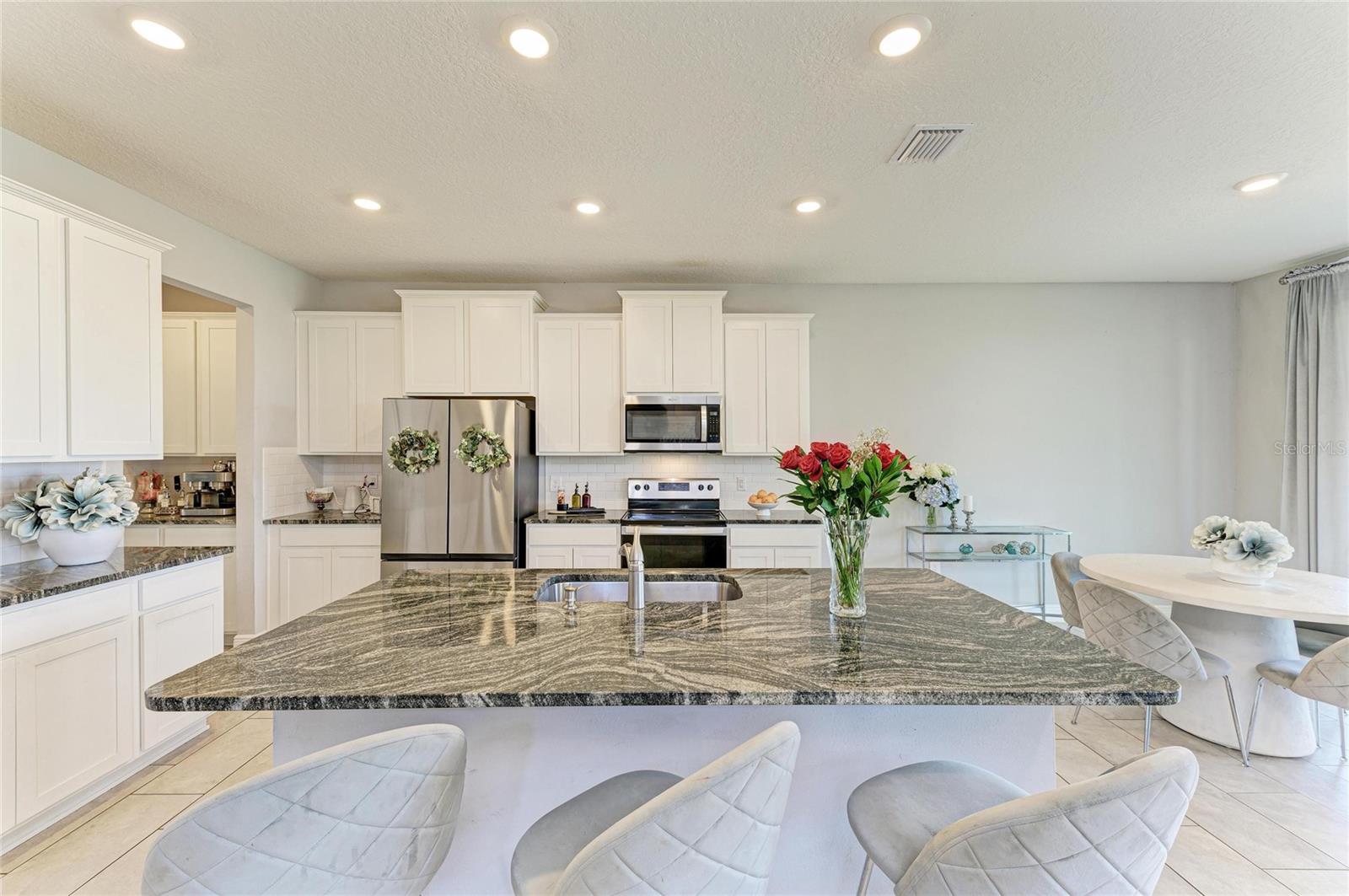 5238 GROVE MILL LOOP