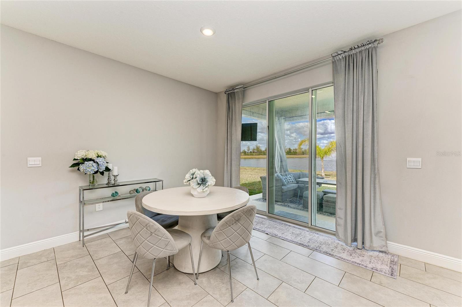 5238 GROVE MILL LOOP