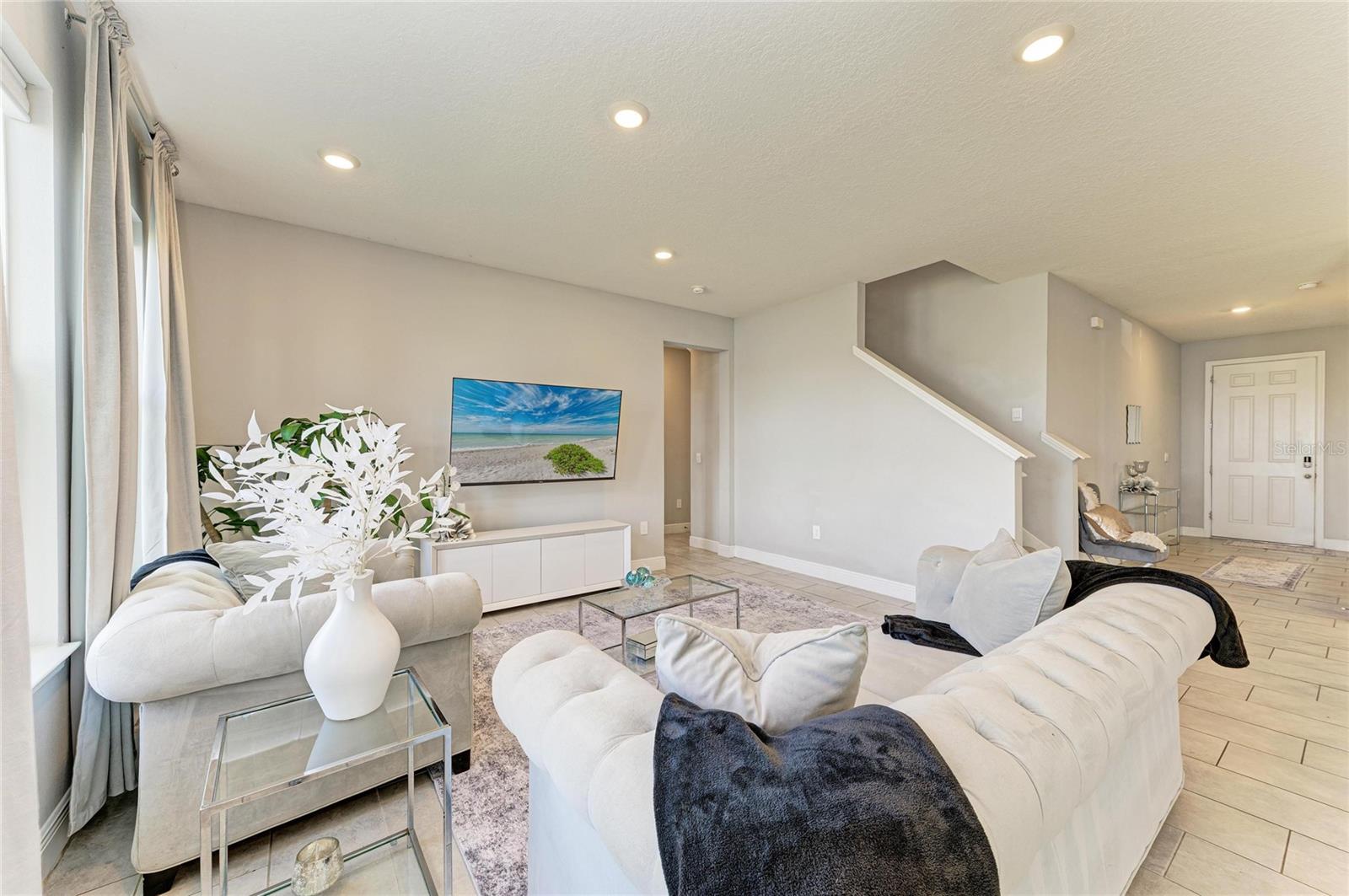 5238 GROVE MILL LOOP