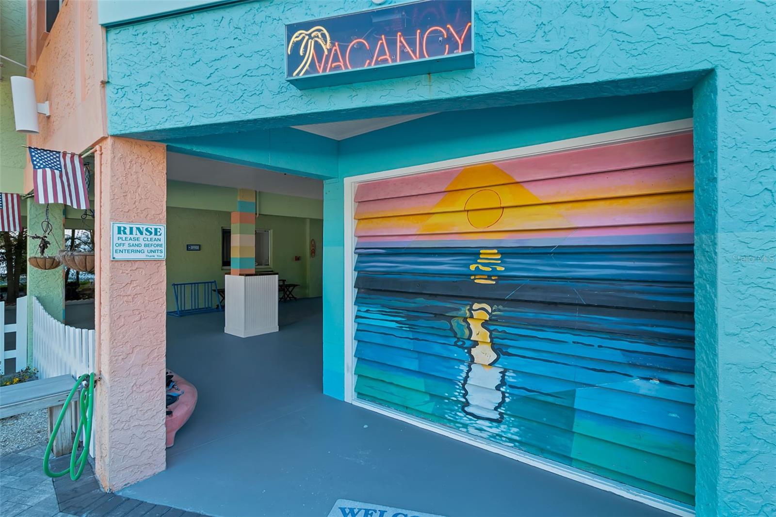 5322 CALLE DE LA SIESTA