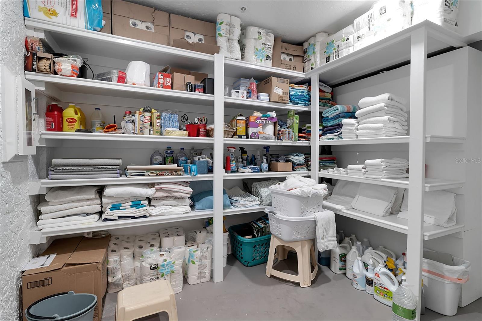 5322 CALLE DE LA SIESTA