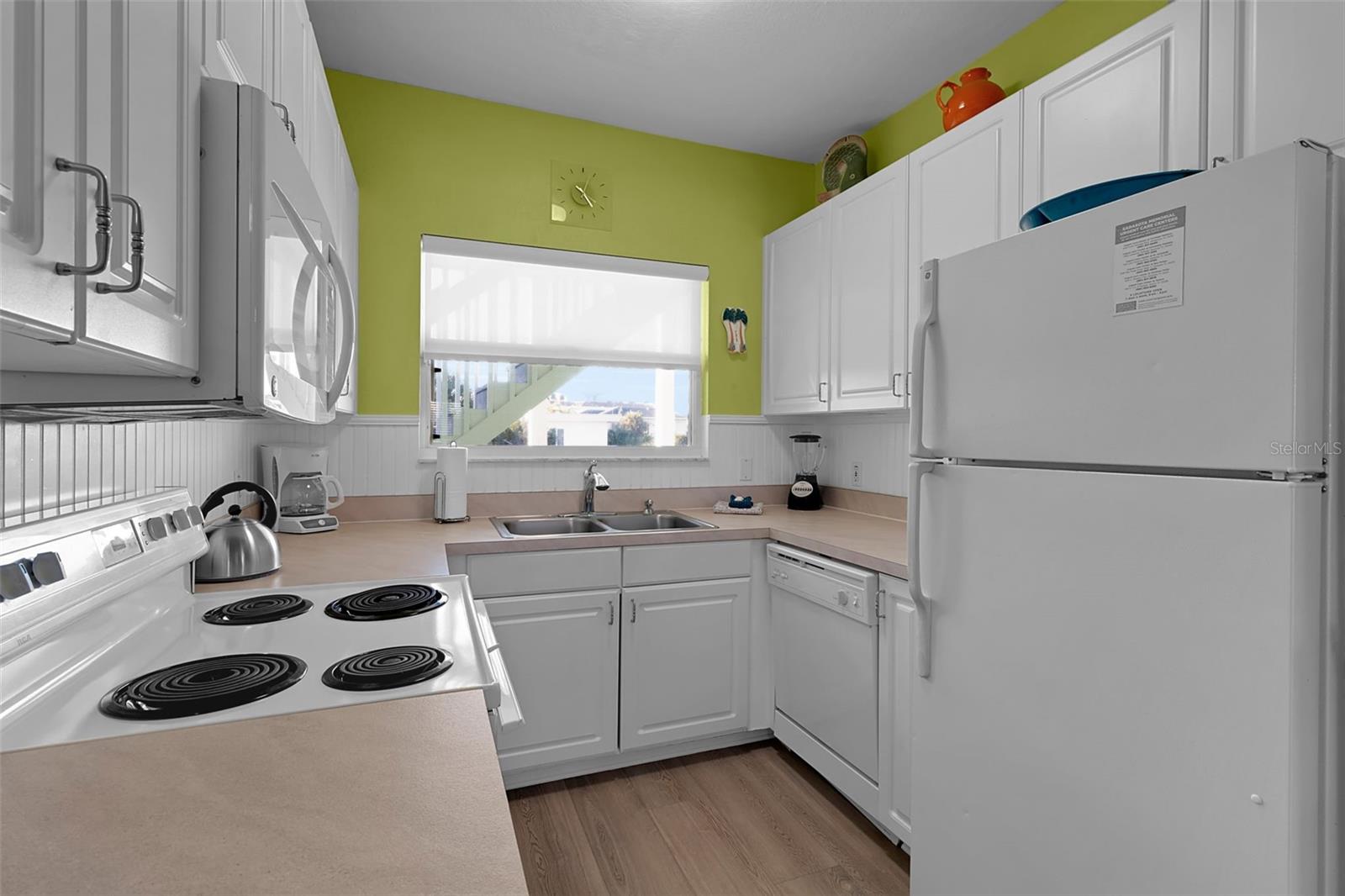 5322 CALLE DE LA SIESTA