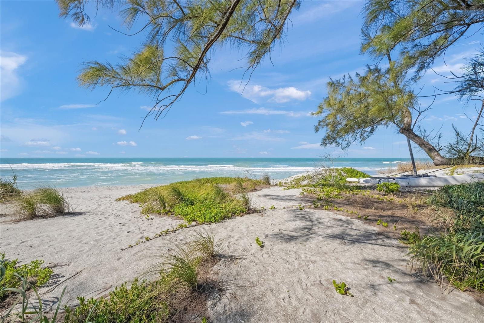 8560 HERON LAGOON CIR