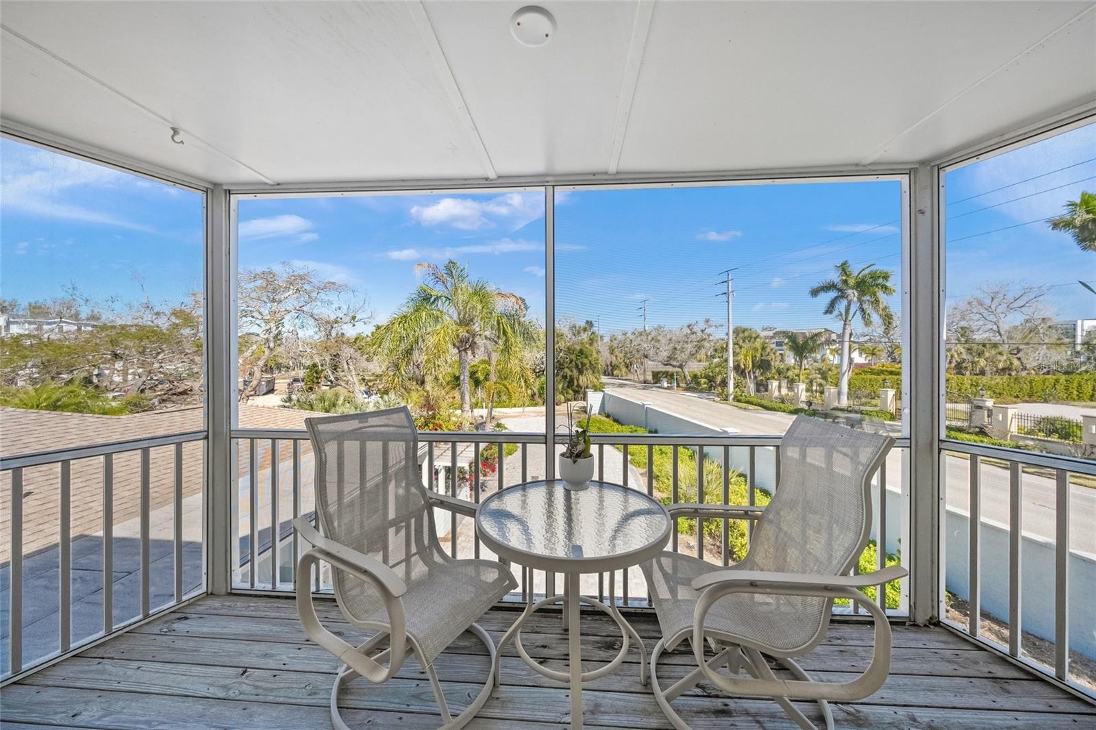 8560 HERON LAGOON CIR