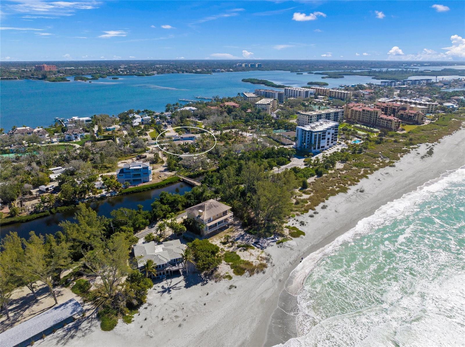 8560 HERON LAGOON CIR