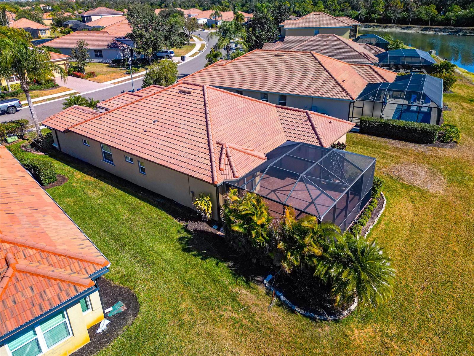 223 RIVER ENCLAVE CT