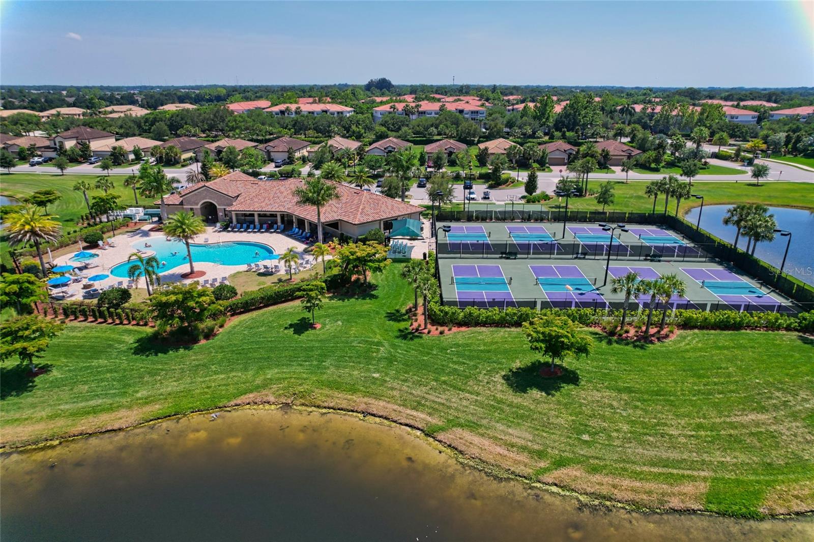 223 RIVER ENCLAVE CT