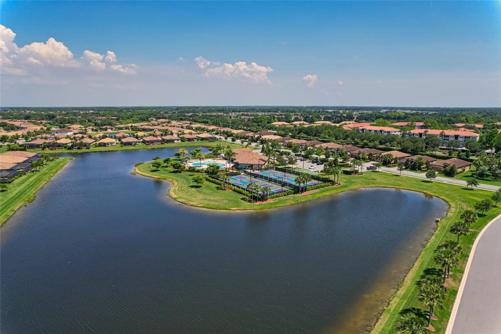 223 RIVER ENCLAVE CT