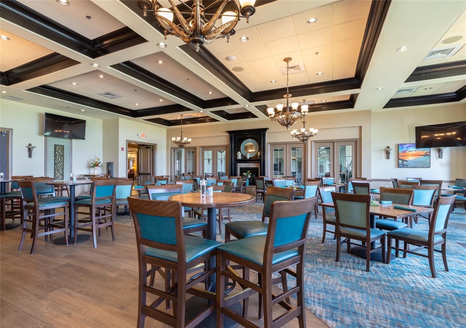 223 RIVER ENCLAVE CT