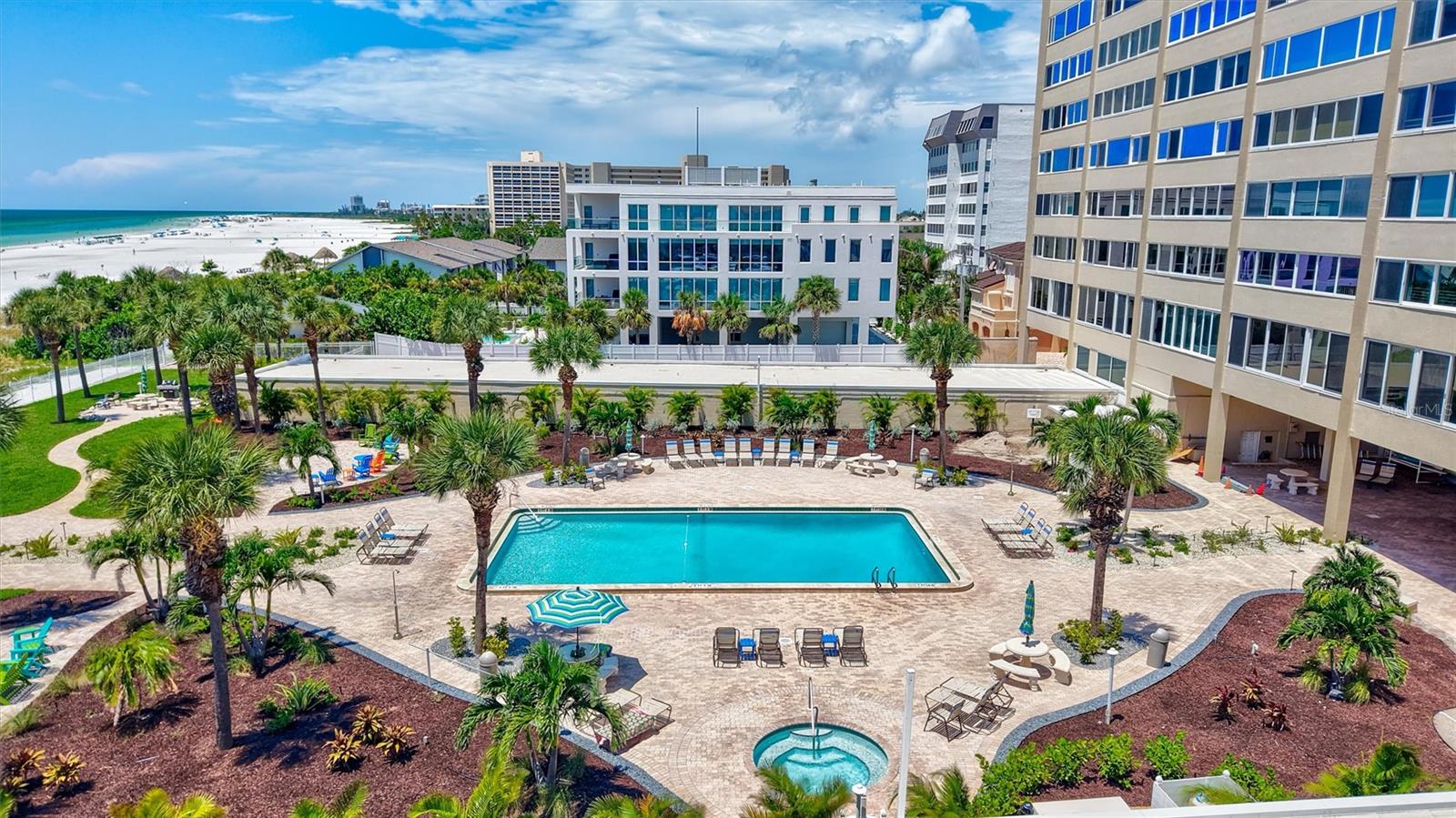 6140 MIDNIGHT PASS RD #101