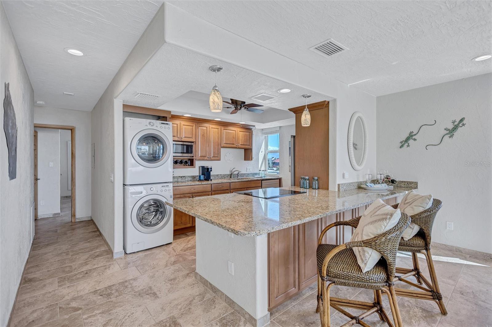 6140 MIDNIGHT PASS RD #101