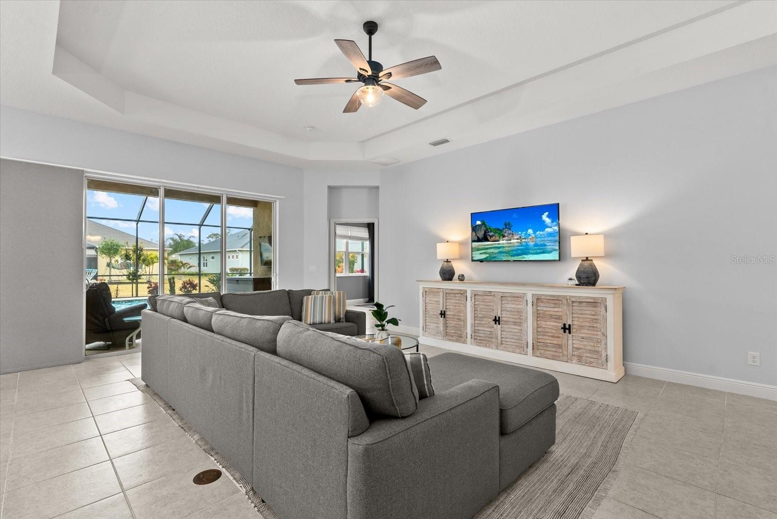 12709 LAKE SILVER AVE