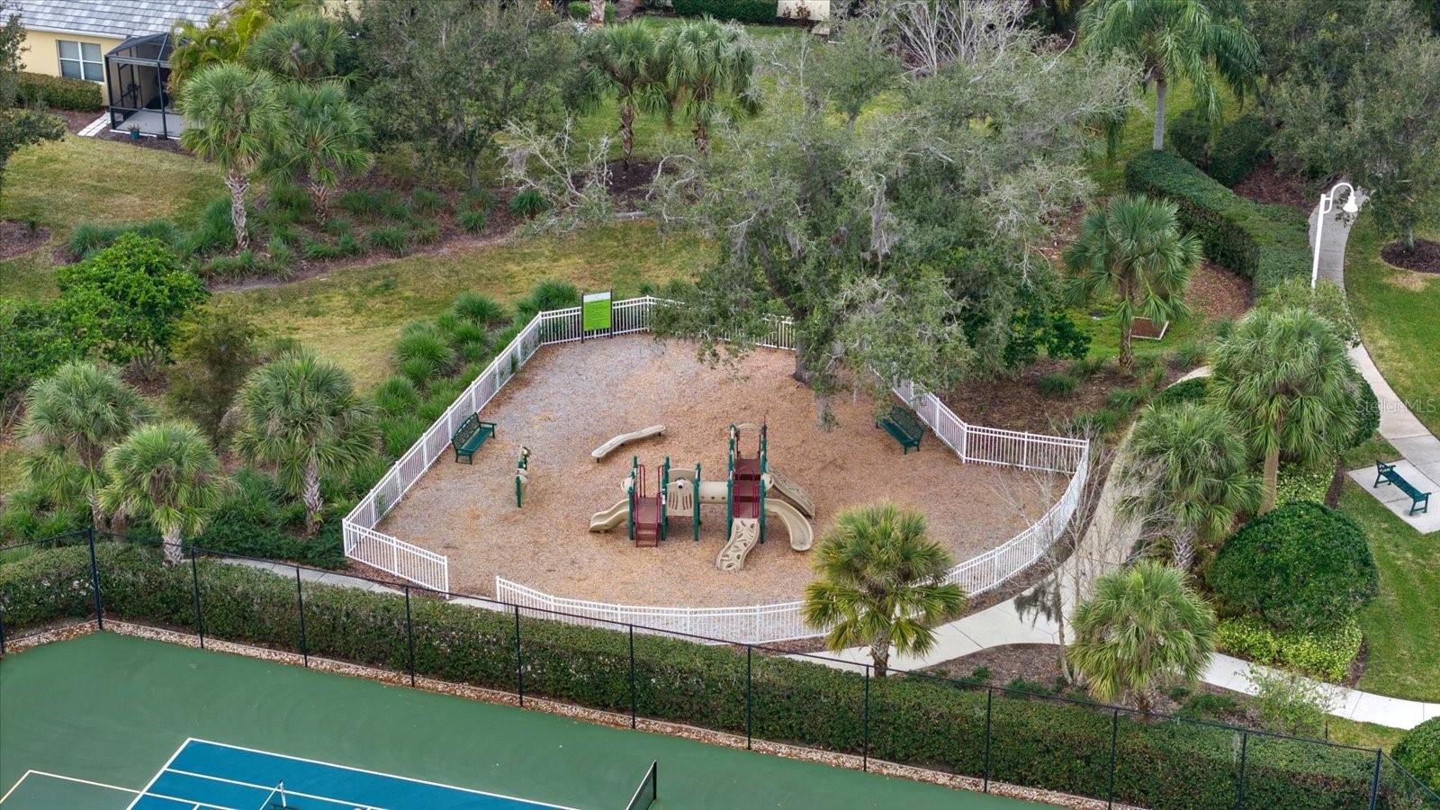 12709 LAKE SILVER AVE