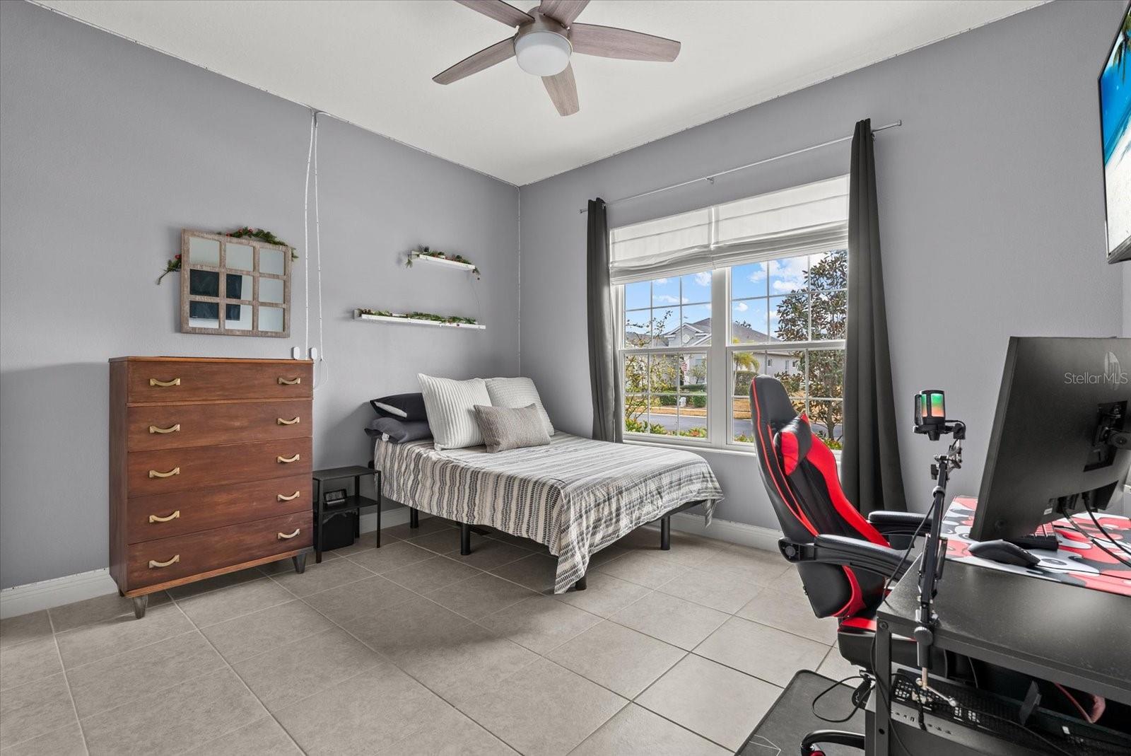 12709 LAKE SILVER AVE