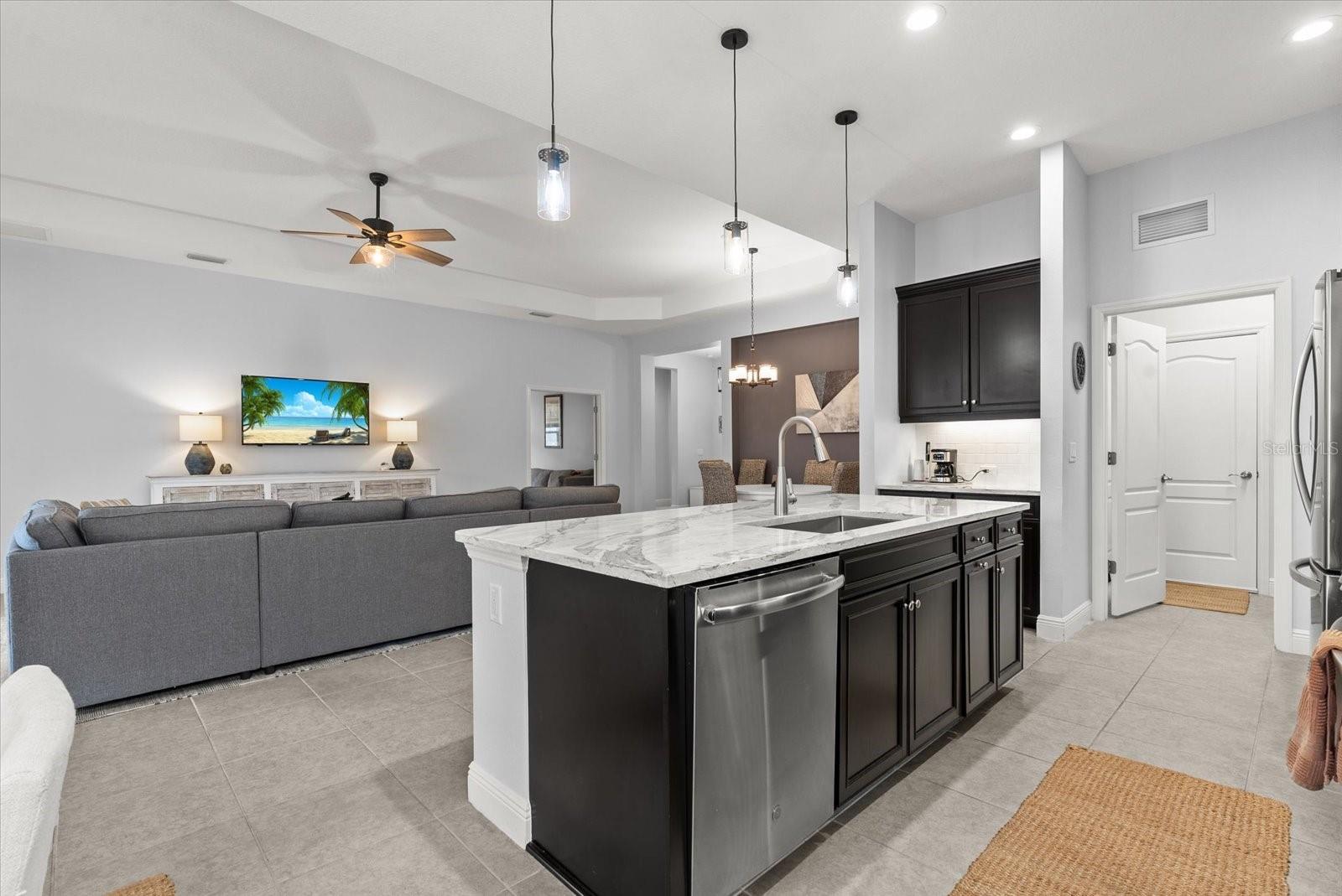 12709 LAKE SILVER AVE