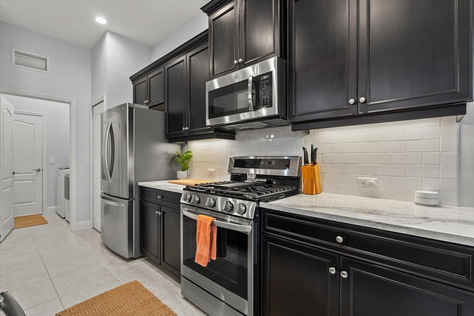 12709 LAKE SILVER AVE