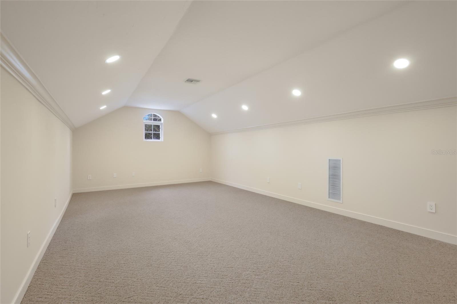 7908 WARWICK GARDENS LN