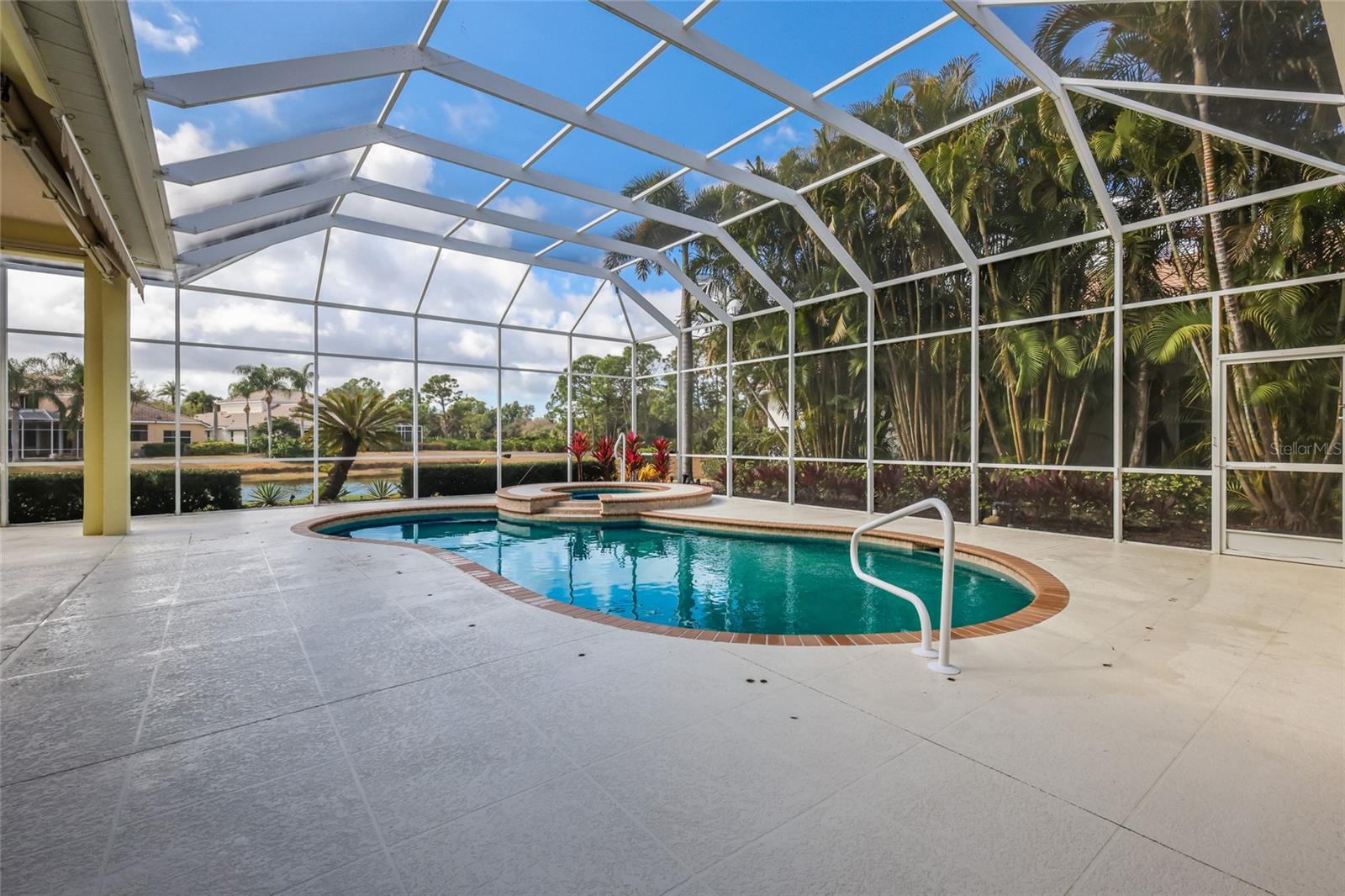 7908 WARWICK GARDENS LN