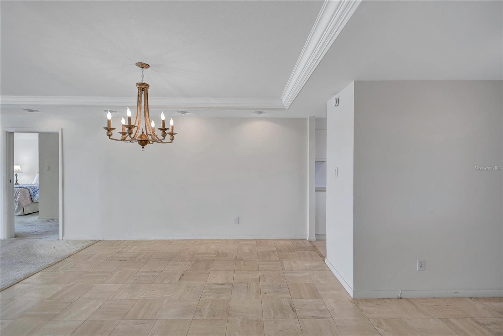 6140 MIDNIGHT PASS RD #904