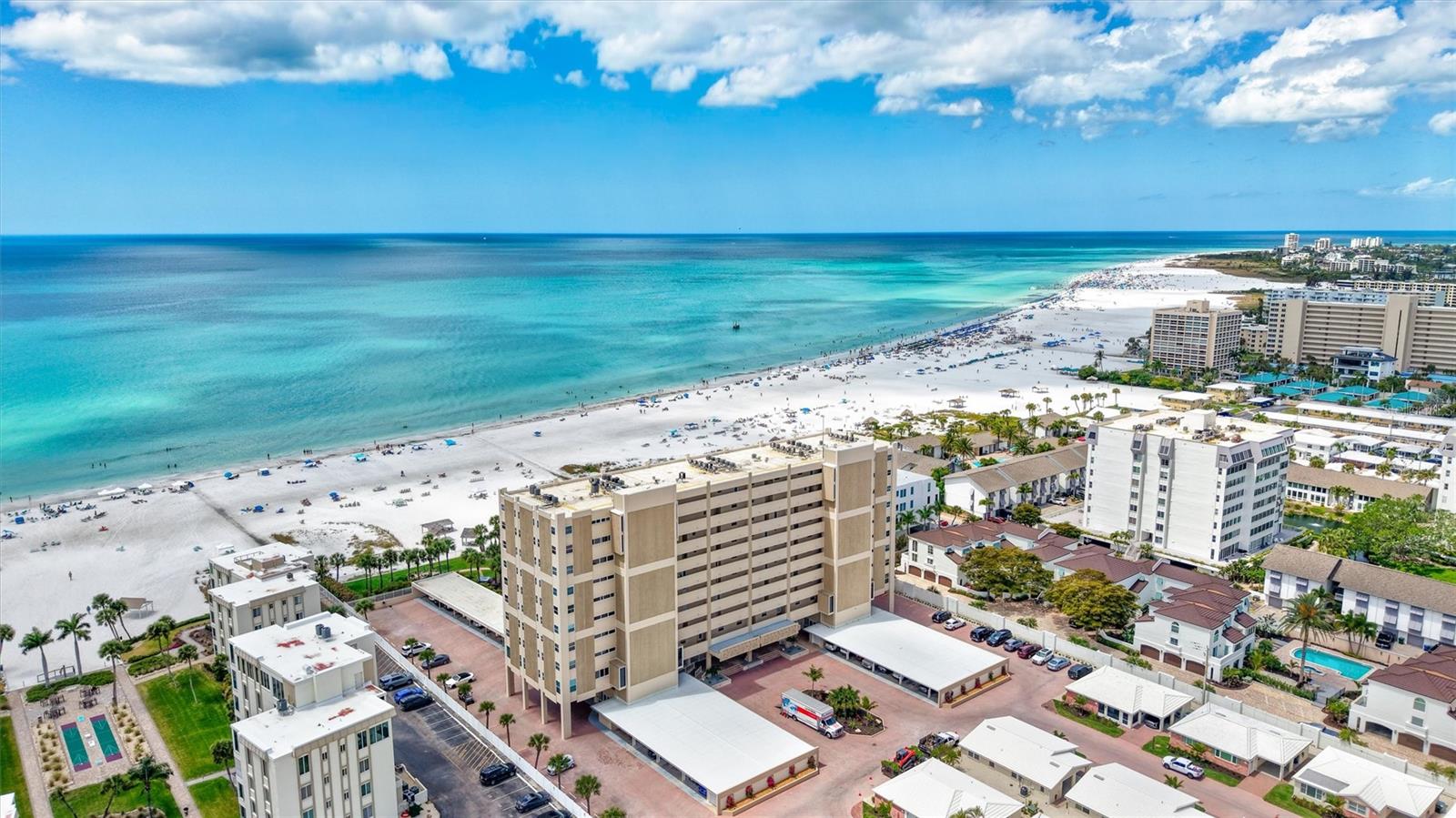 6140 MIDNIGHT PASS RD #904