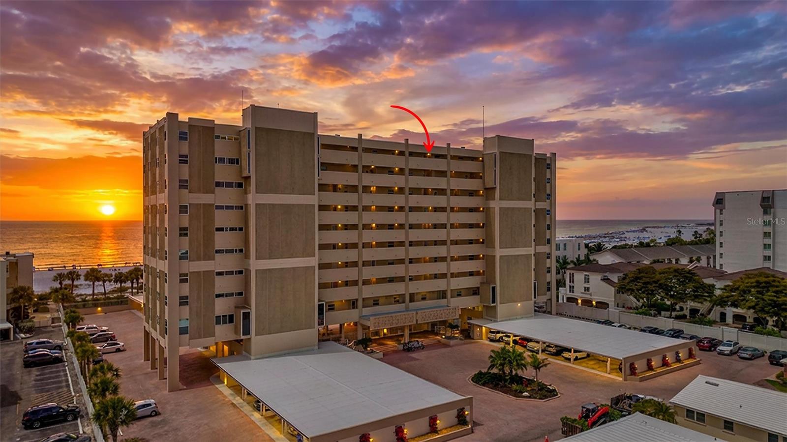 6140 MIDNIGHT PASS RD #904