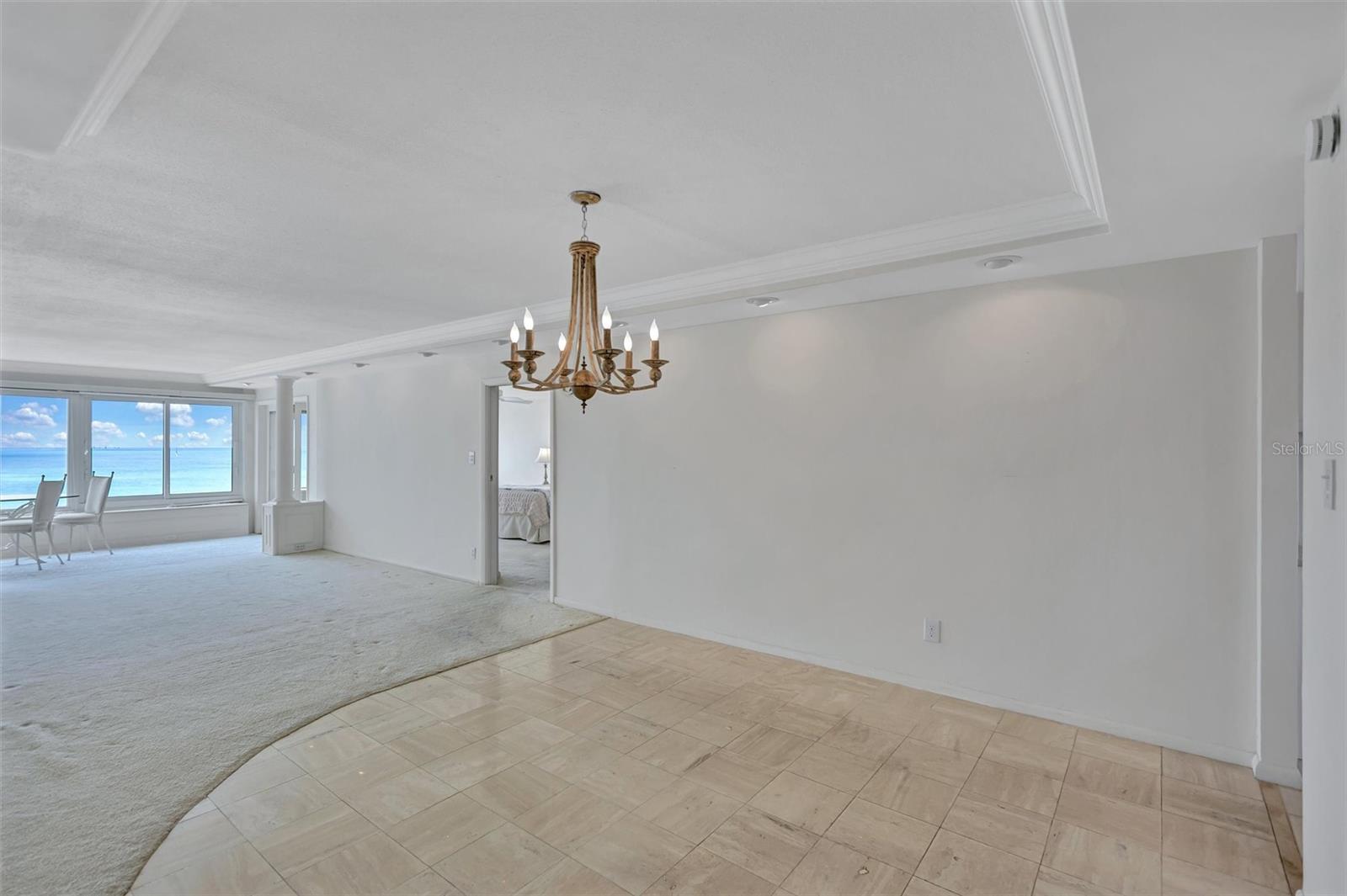 6140 MIDNIGHT PASS RD #904