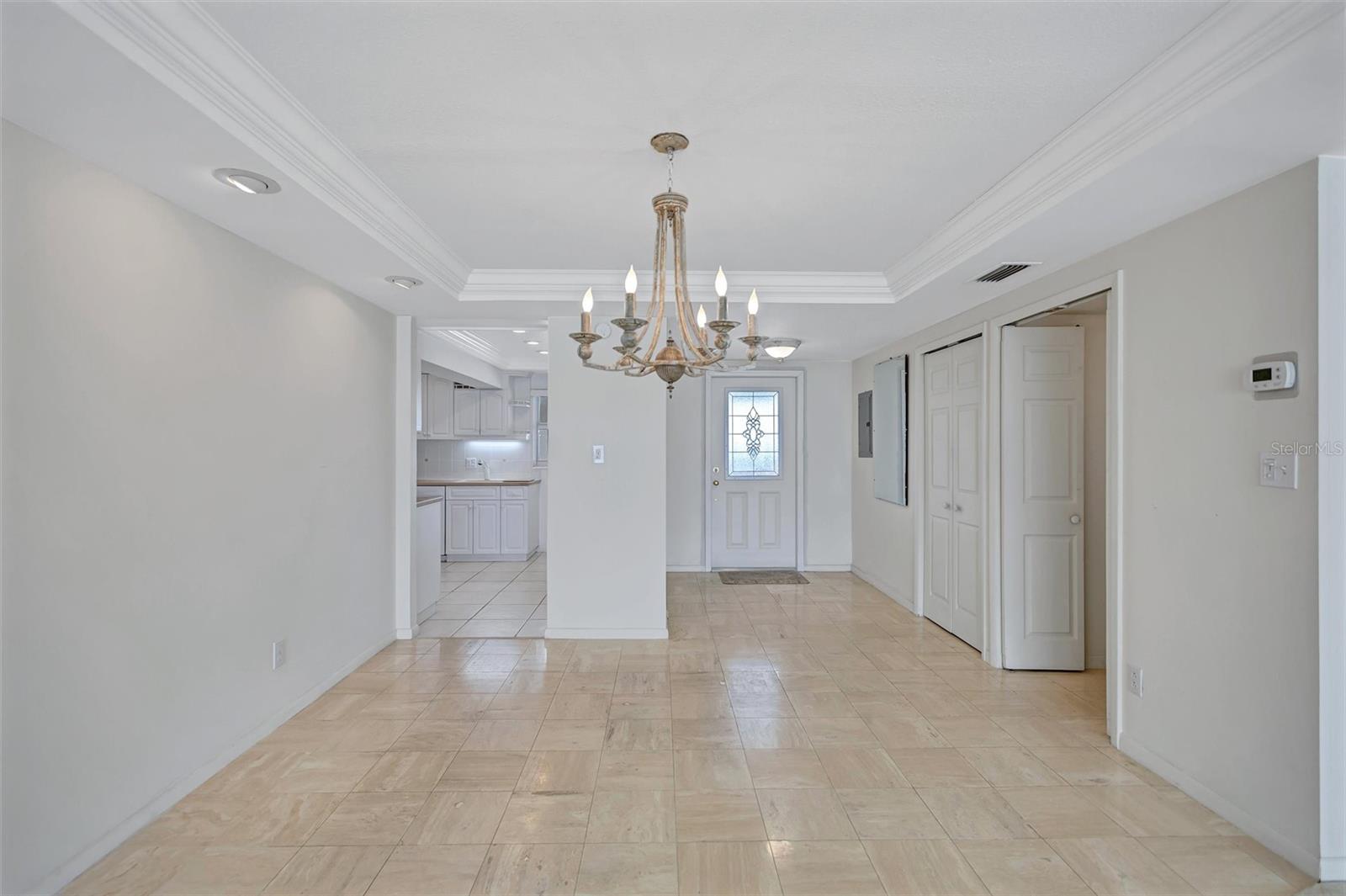 6140 MIDNIGHT PASS RD #904