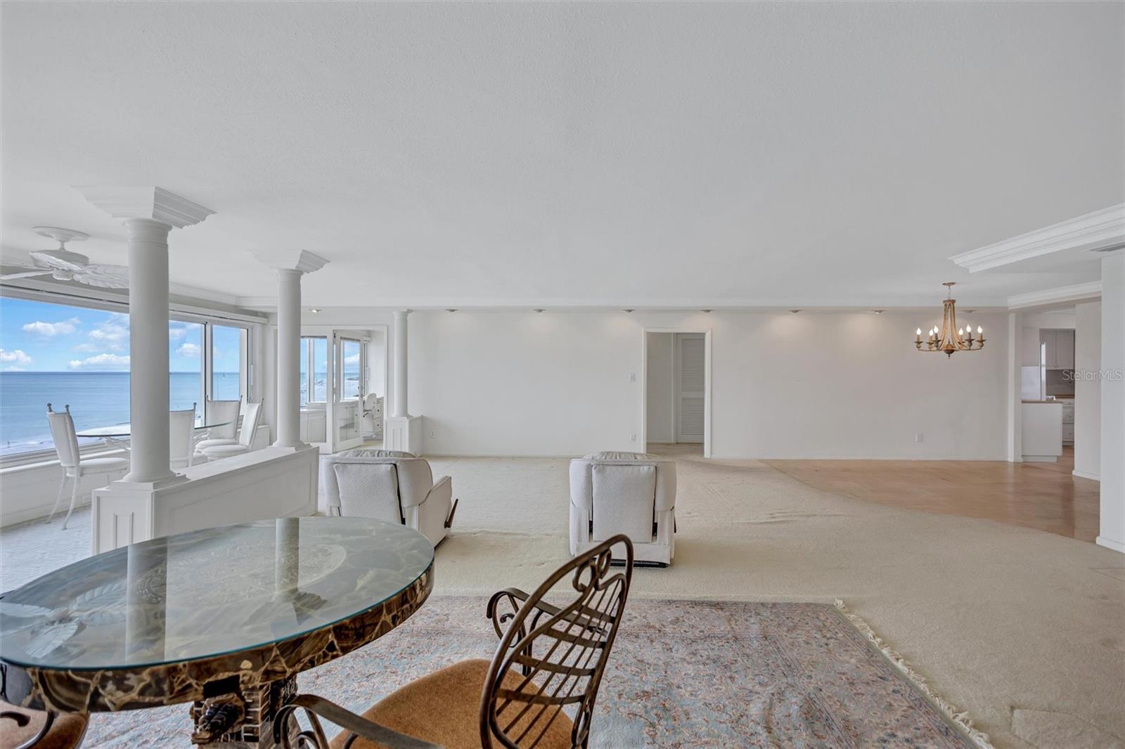 6140 MIDNIGHT PASS RD #904