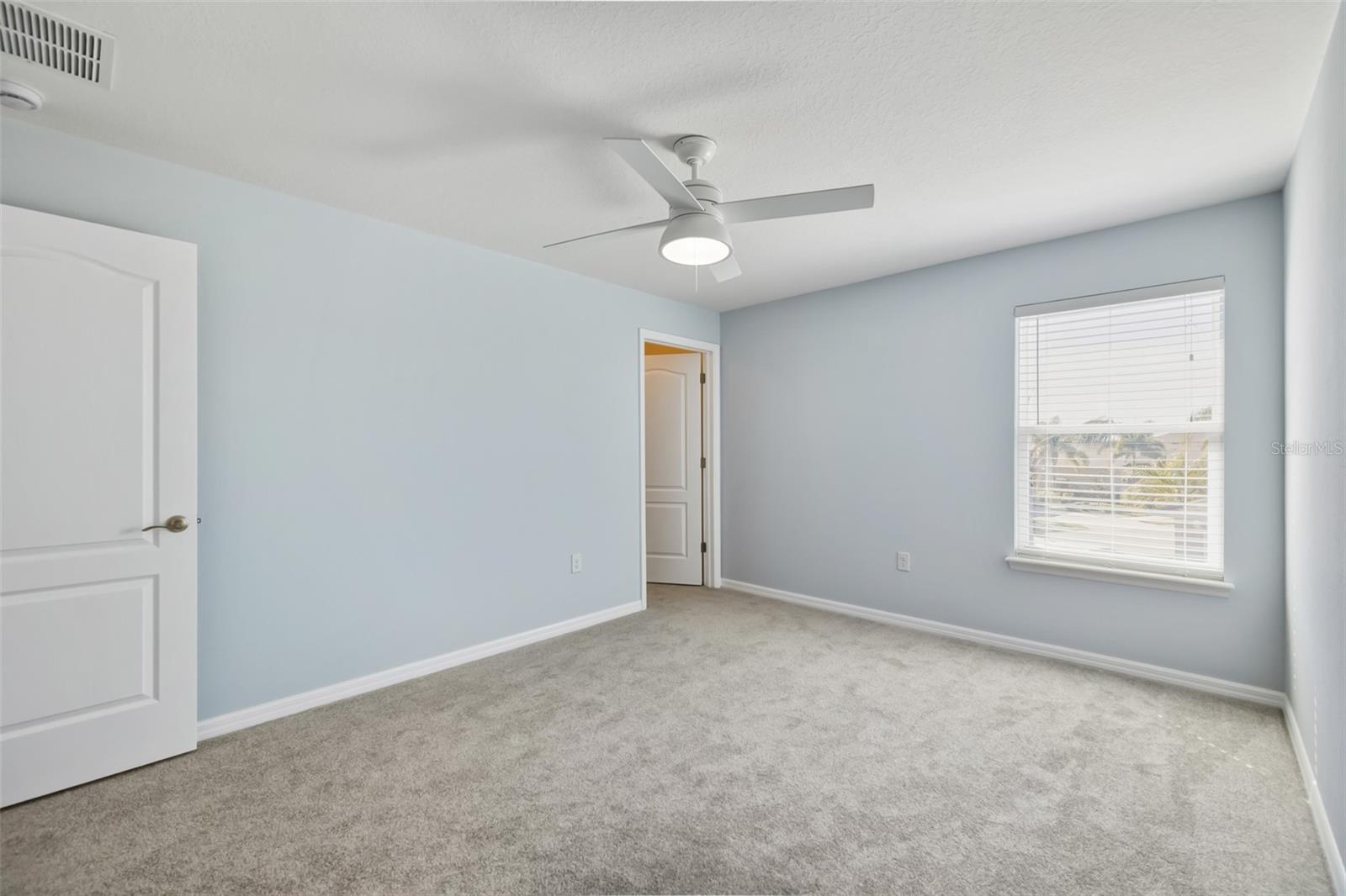 7918 PEACEFUL PAR DR