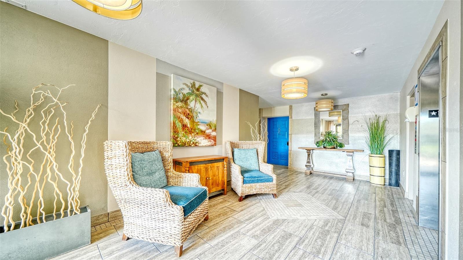 225 HOURGLASS WAY #106