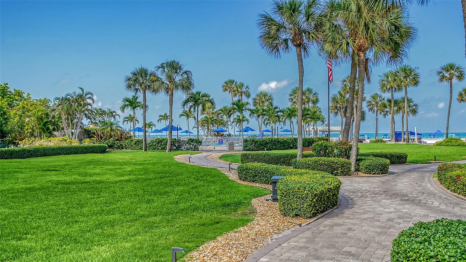 5920 MIDNIGHT PASS RD #1003