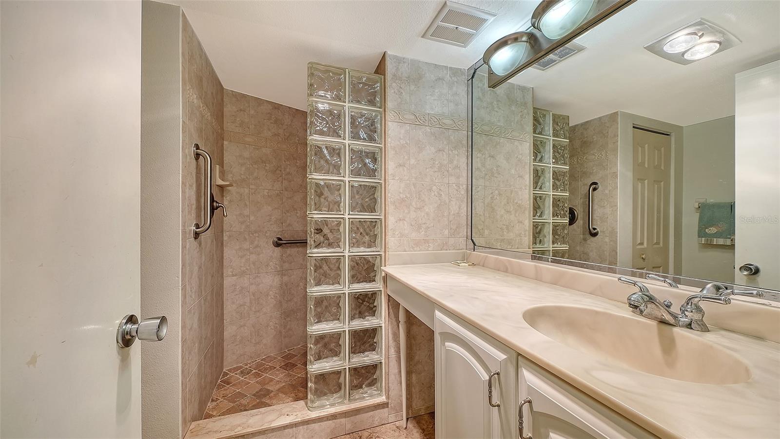 5920 MIDNIGHT PASS RD #1003