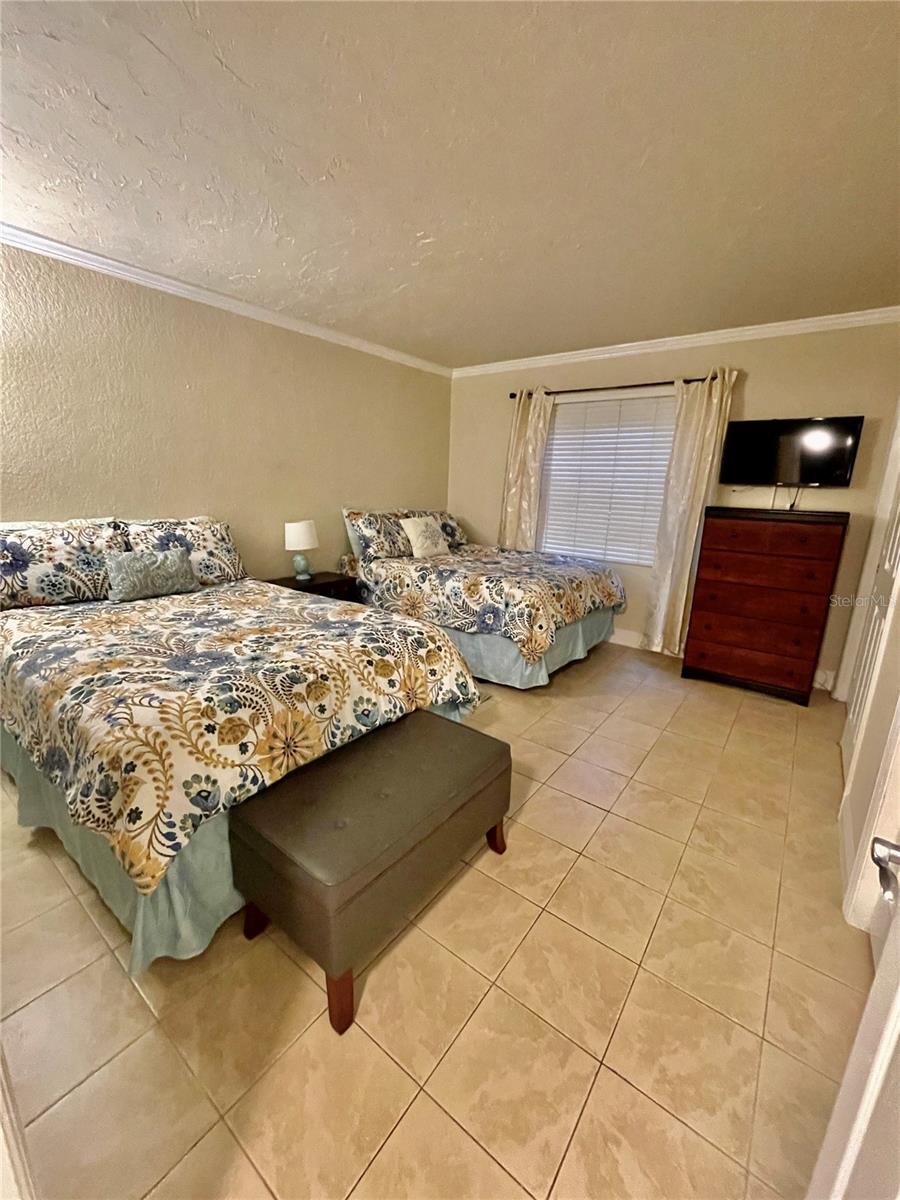 918 LA COSTA CIR #3