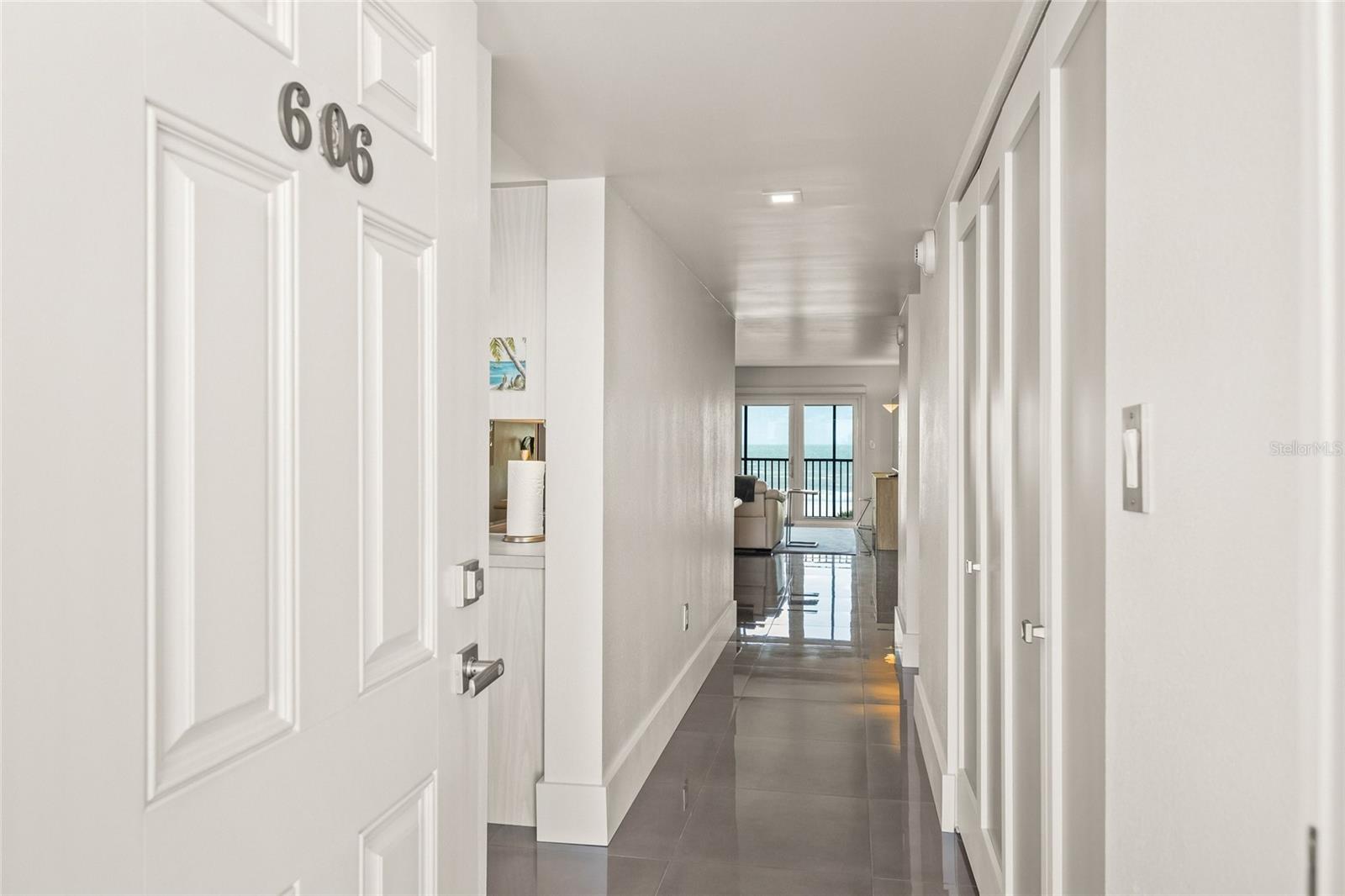 420 BEACH RD #606