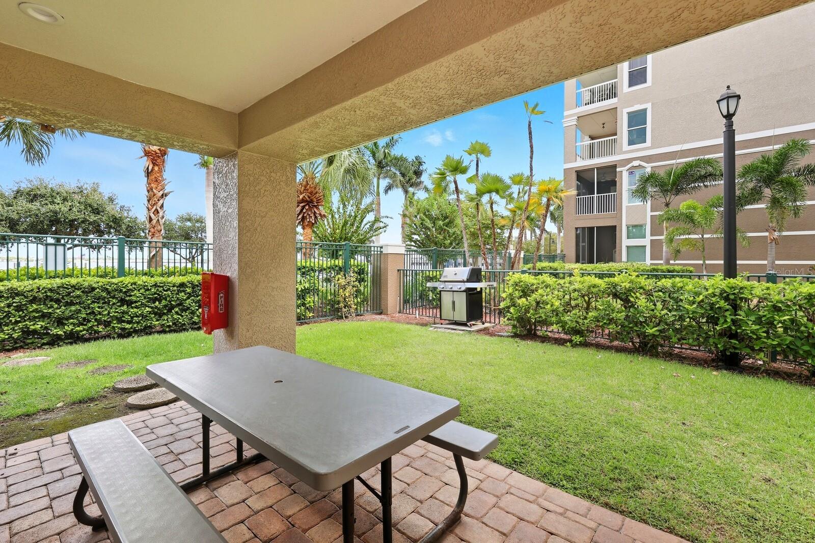 808 3RD AVE W #111