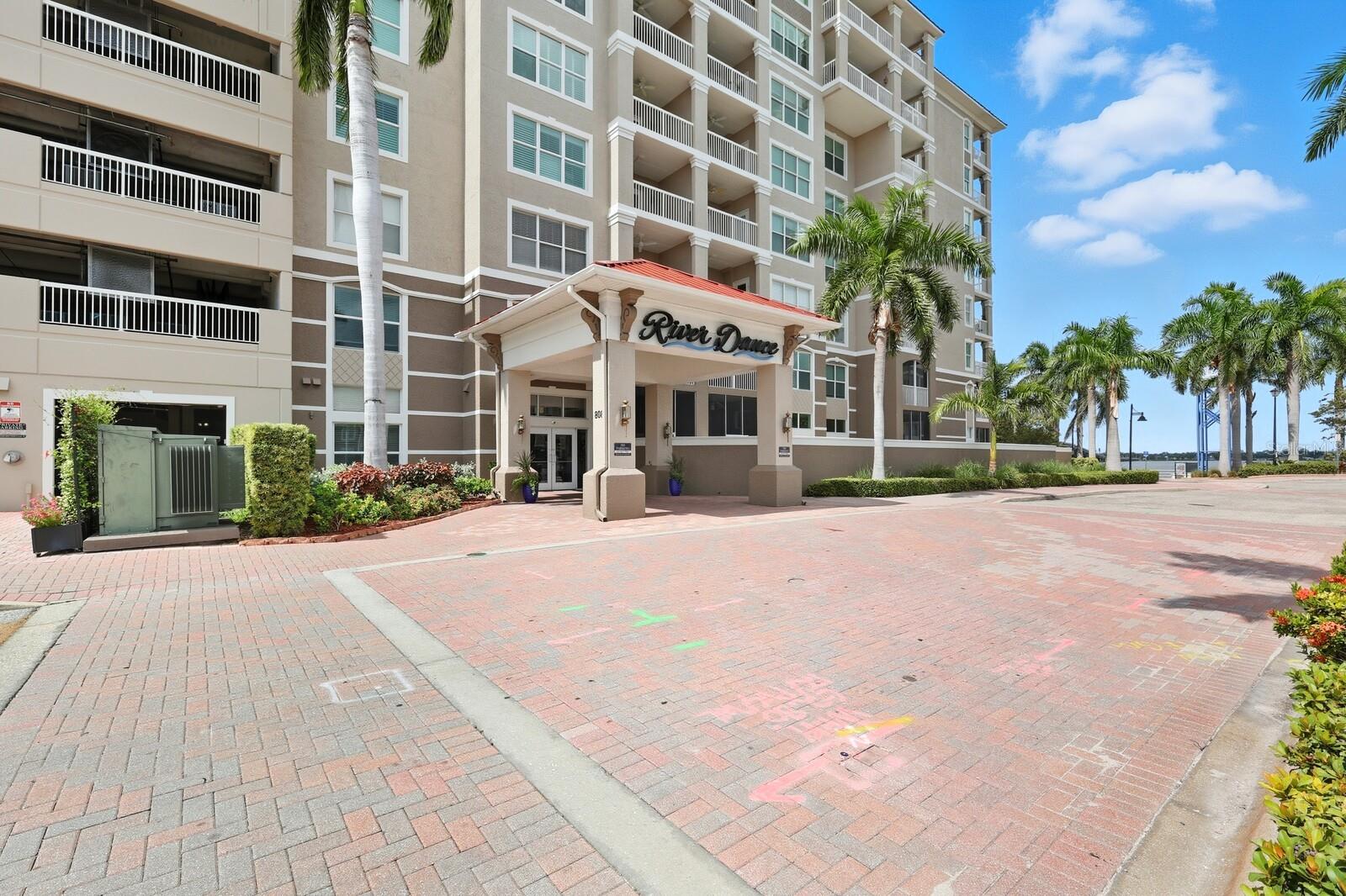 808 3RD AVE W #111
