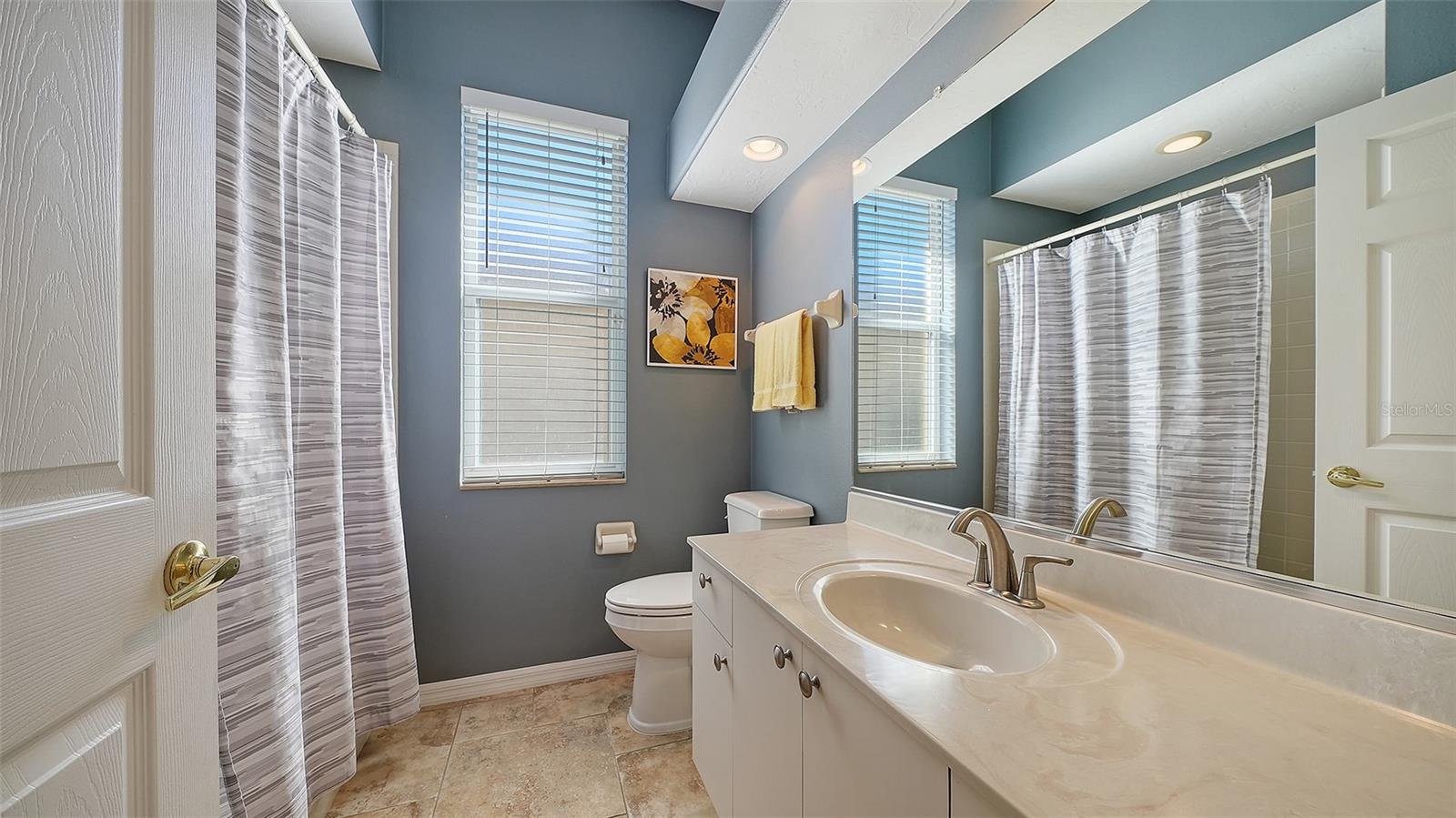 5566 MAGNOLIA TREE TER