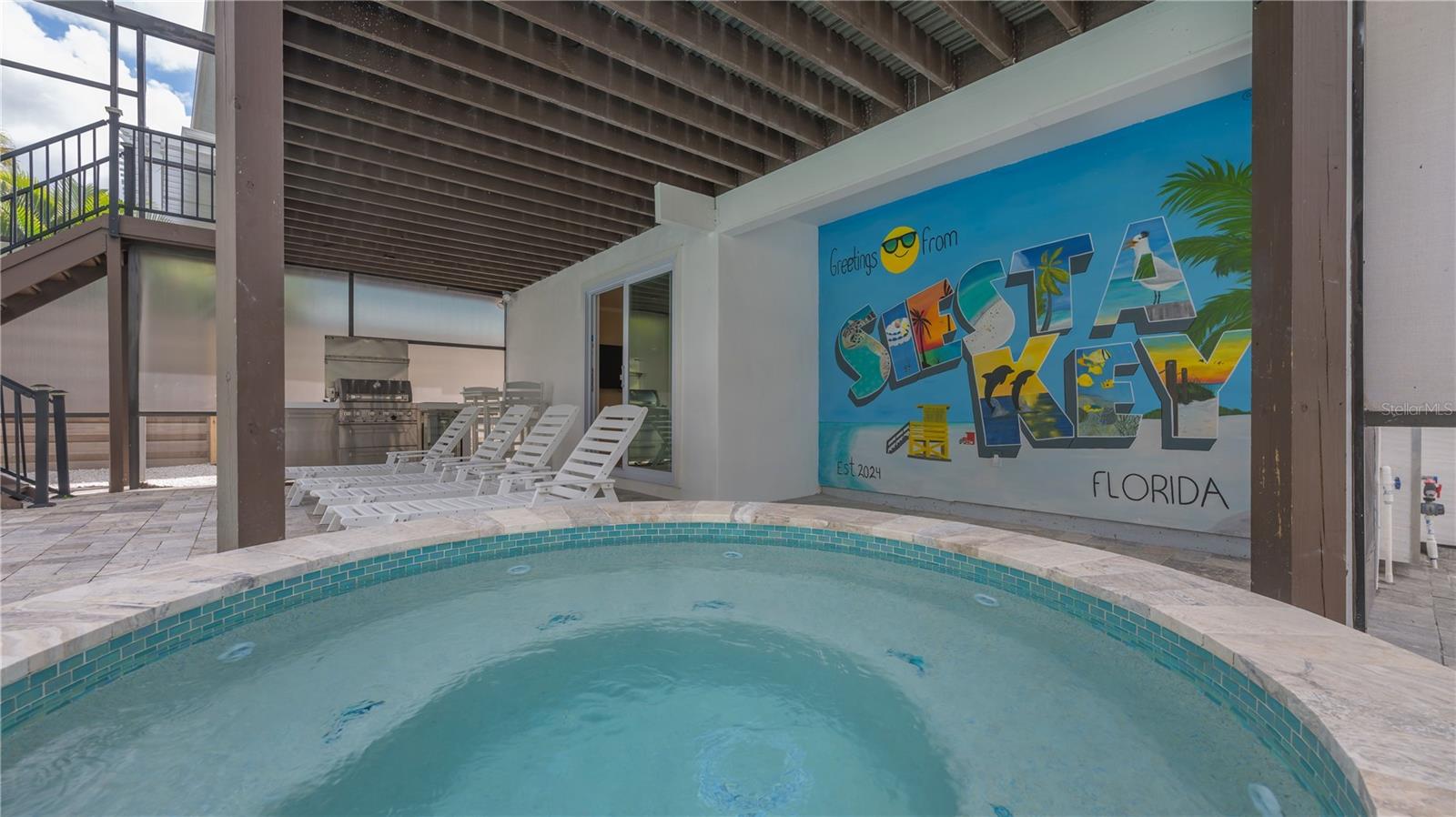 4939 COMMONWEALTH DR