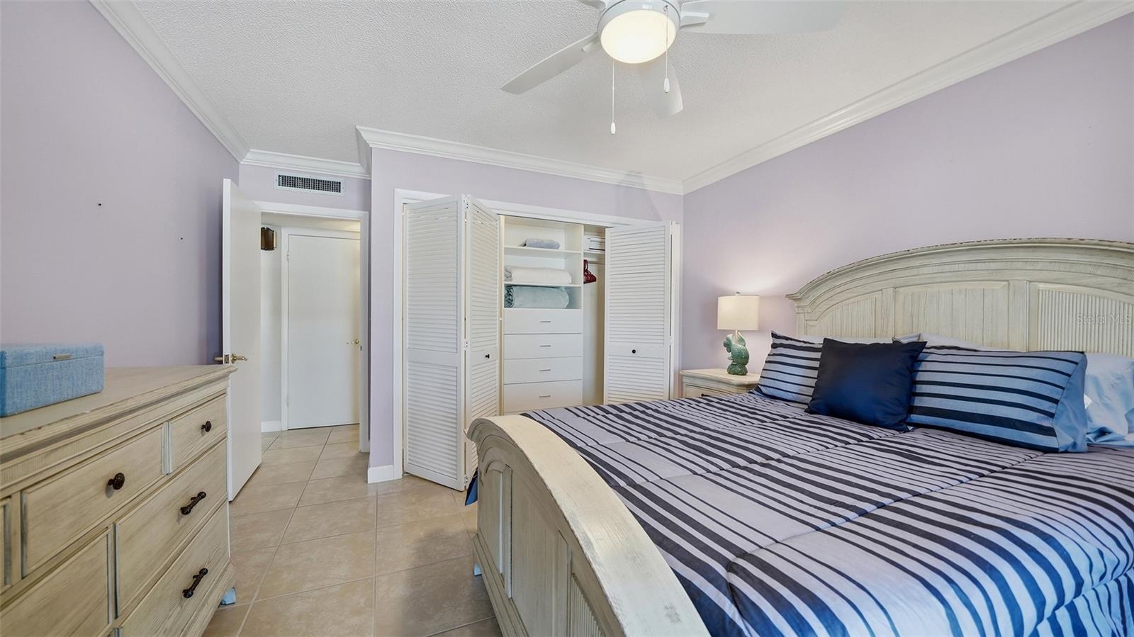 199 WHISPERING SANDS DR #204