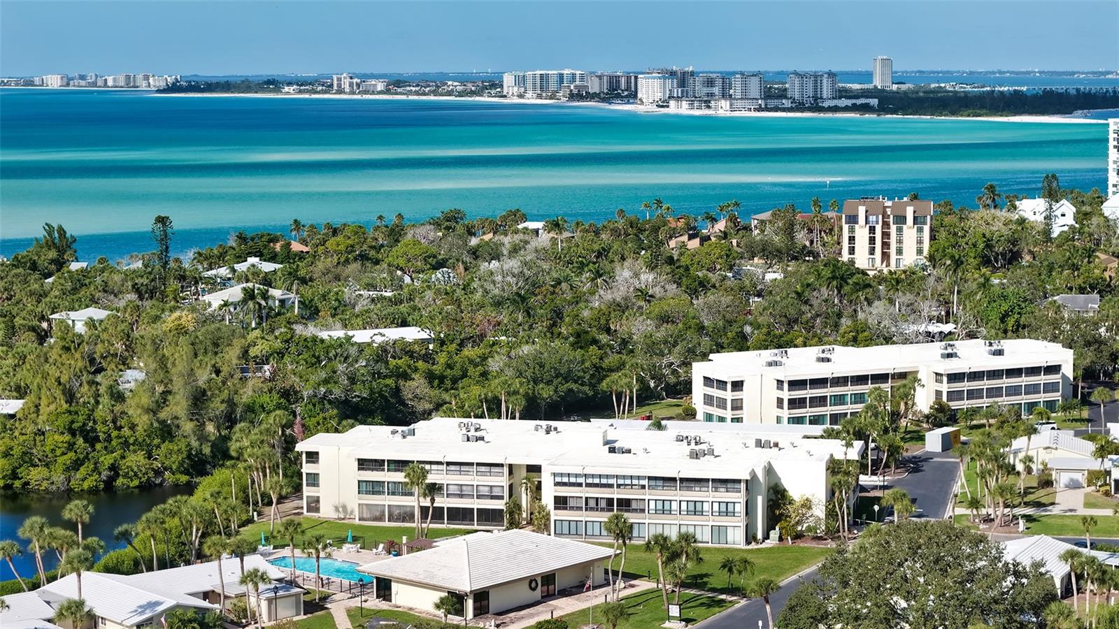 199 WHISPERING SANDS DR #204