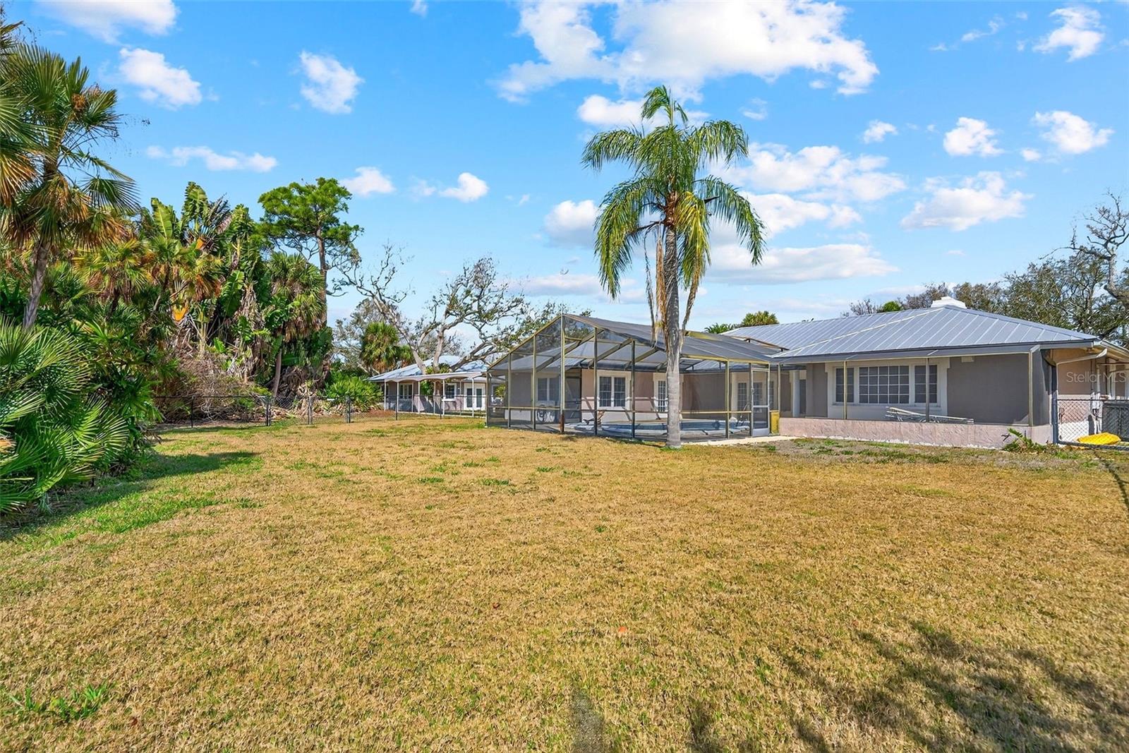7108 MIDNIGHT PASS RD
