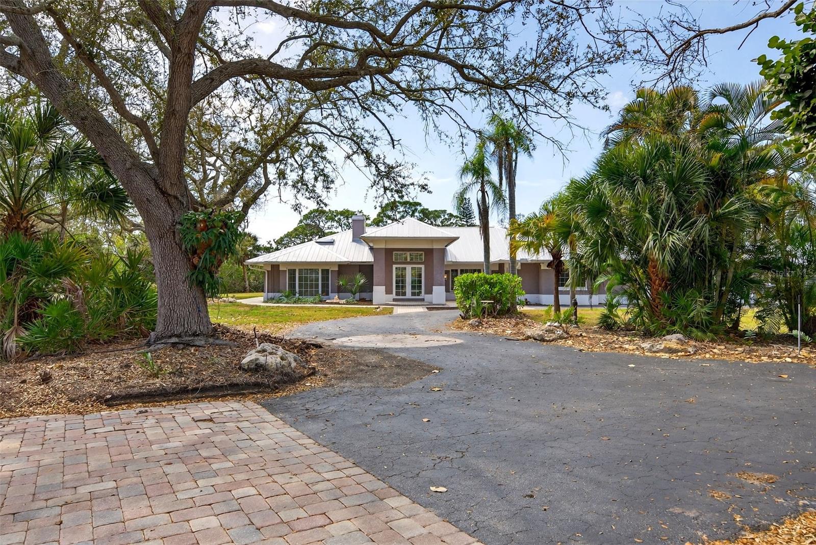 7108 MIDNIGHT PASS RD