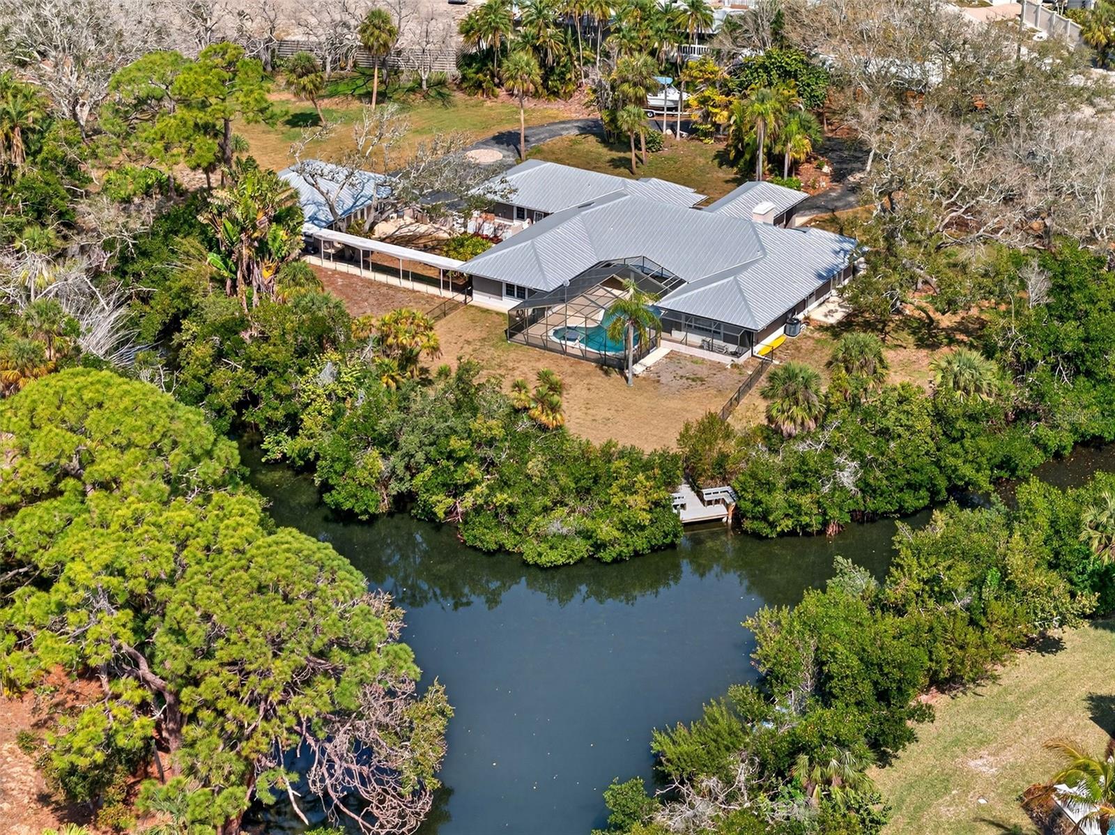 7108 MIDNIGHT PASS RD