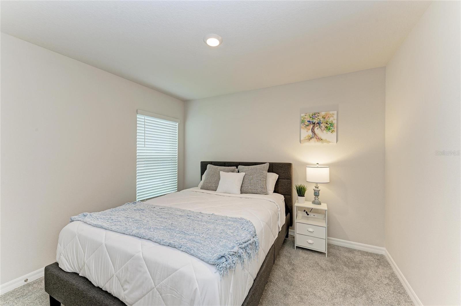 3915 DIRECT GREEN PL